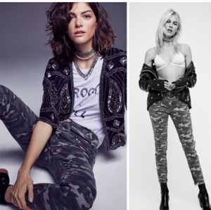 Free People Lennon Green Camouflage Skinny Jeans NWOT